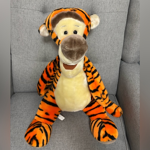 Disney Other - Vintage Walt Disneyworld Disney Tigger Plush 15'